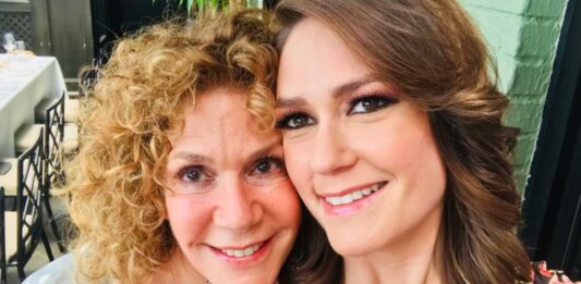 jessica tarlov mom